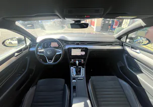 VW Passat 2.0 TDI BMT Elegance 4Motion DSG