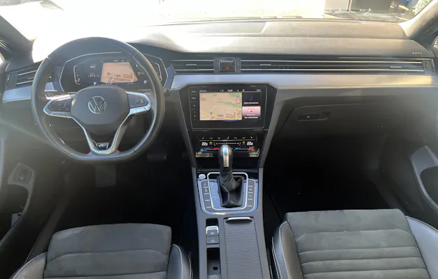 VW Passat 2.0 TDI BMT Elegance 4Motion DSG