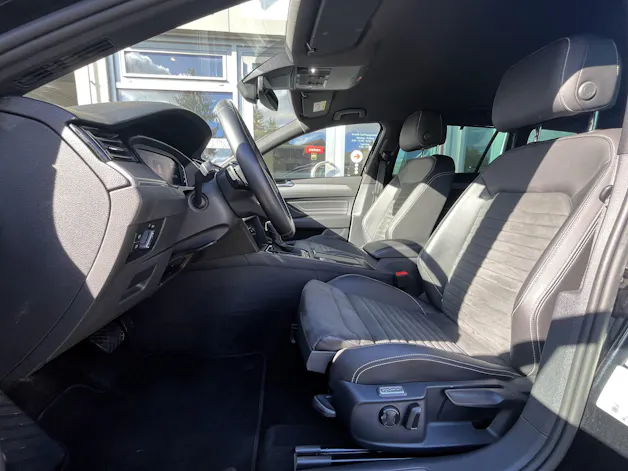VW Passat 2.0 TDI BMT Elegance 4Motion DSG