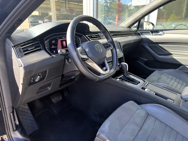 VW Passat 2.0 TDI BMT Elegance 4Motion DSG
