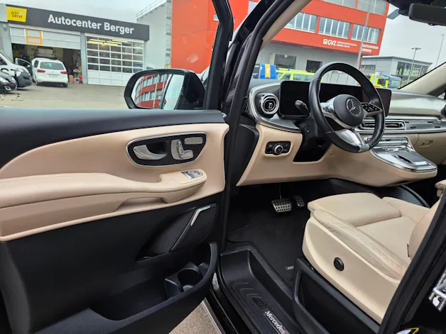 MERCEDES-BENZ V 300 d extralang 4Matic 9G-Tronic