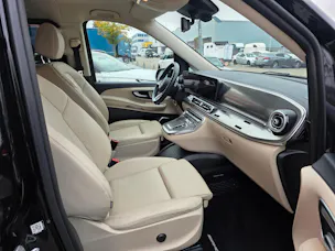 MERCEDES-BENZ V 300 d extralang 4Matic 9G-Tronic