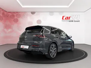 VW Golf 1.5 e TSI mHEV R-Line DSG * CH-Fahrzeug *
