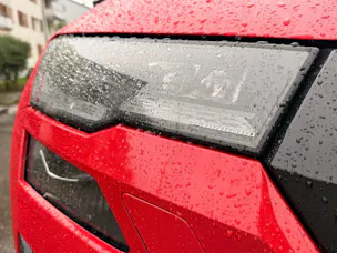 SKODA Karoq Sportline 4x4 *** PANORAMADACH & ANHÄNGERKUPPLUNG ***