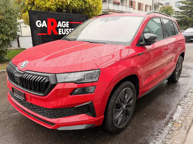 SKODA Karoq Sportline 4x4 *** PANORAMADACH & ANHÄNGERKUPPLUNG ***