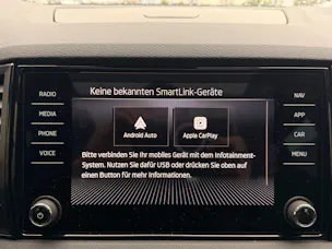 SKODA Karoq Sportline 4x4 *** PANORAMADACH & ANHÄNGERKUPPLUNG ***
