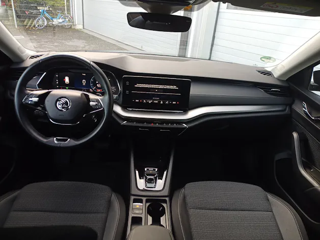 SKODA Octavia Combi 2.0 TDI DSG Ambition 4x4