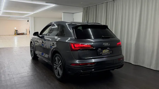 AUDI Q5 40 TDI Black Edition quattro S-tronic