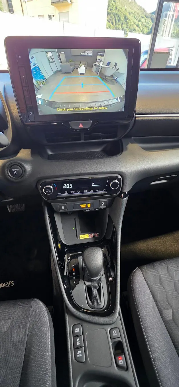 Toyota Yaris 1.5 Trend e-CVT