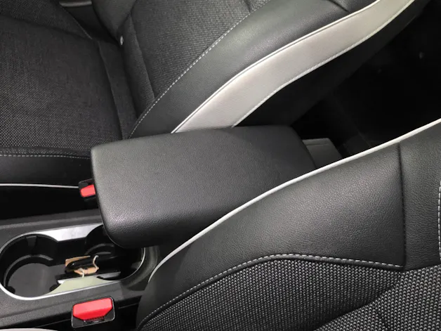 RENAULT Captur 1.3 TCe EDC Intens EDC