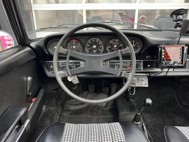 PORSCHE 911 E 2.2 Coupé