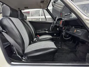 PORSCHE 911 E 2.2 Coupé