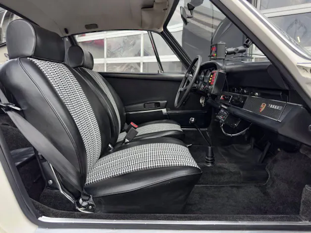 PORSCHE 911 E 2.2 Coupé
