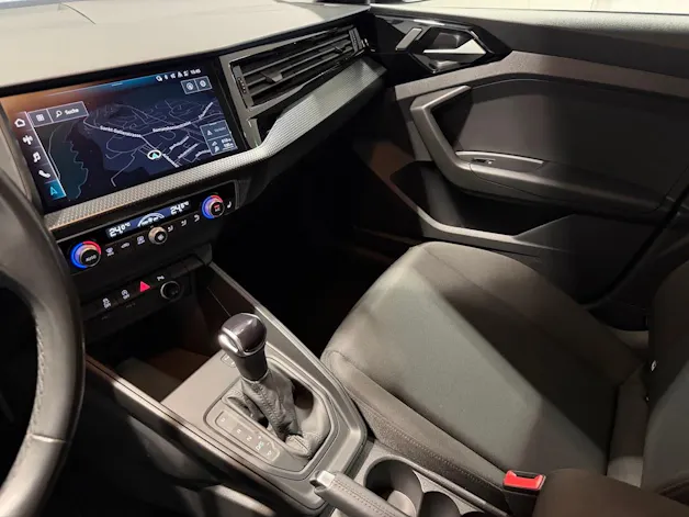 AUDI A1 allstreet 30 TFSI Attraction S-tronic