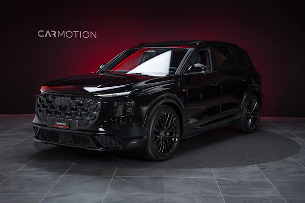 AUDI Q7 SUV TDI quattro 220 kW S Line / 7Sitzer / Panorama-Schiebedach / 360°Kamera