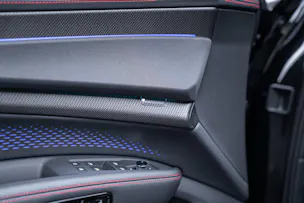 AUDI Q7 SUV TDI quattro 220 kW S Line / 7Sitzer / Panorama-Schiebedach / 360°Kamera