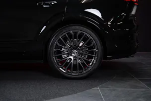 AUDI Q7 SUV TDI quattro 220 kW S Line / 7Sitzer / Panorama-Schiebedach / 360°Kamera
