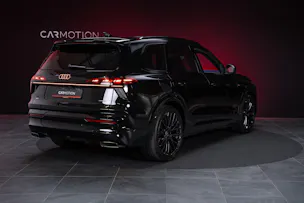 AUDI Q7 SUV TDI quattro 220 kW S Line / 7Sitzer / Panorama-Schiebedach / 360°Kamera