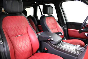 Land Rover Range Rover 5.0 V8 S/C SV Dynamic Black Automatic