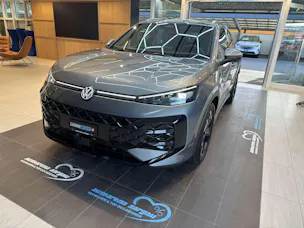 VW T-Roc 1.5 eTSi mHEV R-Line DSG-Automat