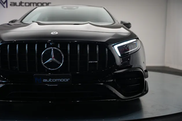 MERCEDES-BENZ A 45 S AMG 4Matic+ Speedshift *Akrapovic* *Aero-Paket* *CH-Fahrzeug*