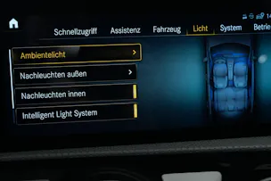 MERCEDES-BENZ A 45 S AMG 4Matic+ Speedshift *Akrapovic* *Aero-Paket* *CH-Fahrzeug*