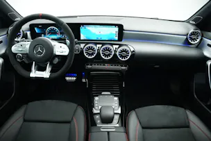 MERCEDES-BENZ A 45 S AMG 4Matic+ Speedshift *Akrapovic* *Aero-Paket* *CH-Fahrzeug*