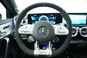 MERCEDES-BENZ A 45 S AMG 4Matic+ Speedshift *Akrapovic* *Aero-Paket* *CH-Fahrzeug*