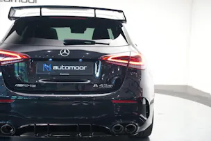 MERCEDES-BENZ A 45 S AMG 4Matic+ Speedshift *Akrapovic* *Aero-Paket* *CH-Fahrzeug*
