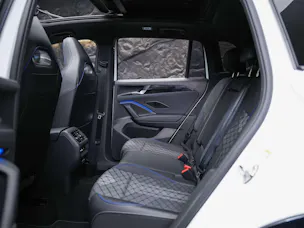 VW Tiguan 2.0 TDI SCR R-Line 4Motion DSG *Panorama*Massage*Lenkradheizung*360° Kamera*