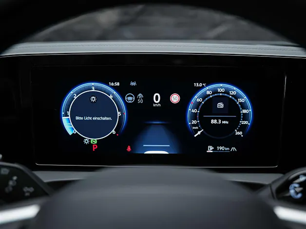 VW Tiguan 2.0 TDI SCR R-Line 4Motion DSG *Panorama*Massage*Lenkradheizung*360° Kamera*