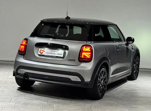 MINI Cooper Camden Edition Steptronic DKG I CH I