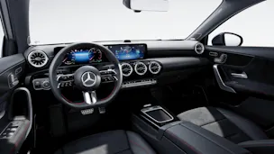 MERCEDES-BENZ GLA 35 AMG 4MATIC