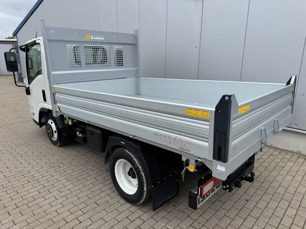 ISUZU M21 TT E MT Alukipper
