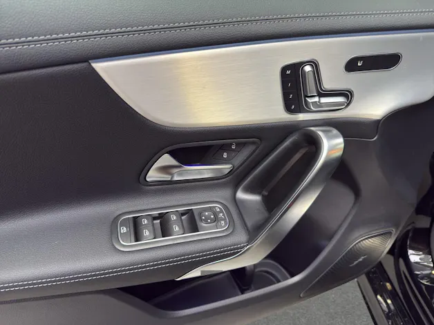 MERCEDES-BENZ A 250 4Matic 8G-DCT