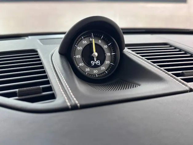 PORSCHE 911 GT3 mit Touring-Paket