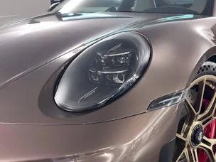 PORSCHE 911 GT3 mit Touring-Paket