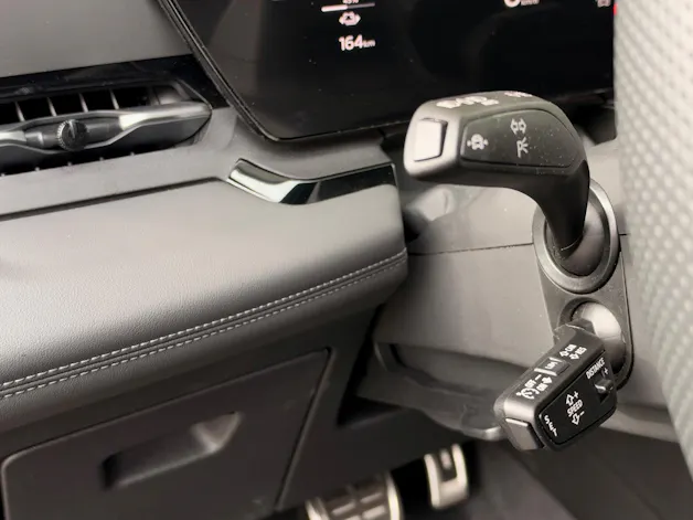 AUDI Q6 e-tron quattro