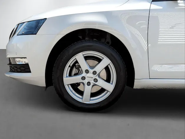 SKODA Octavia Combi 2.0 TDI 150 Ambition DSG