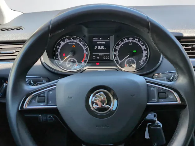 SKODA Octavia Combi 2.0 TDI 150 Ambition DSG