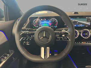 MERCEDES-BENZ GLA 200 Night Star 7G-DCT