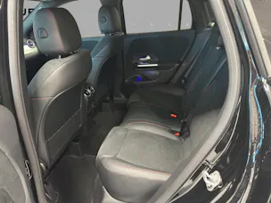 MERCEDES-BENZ GLA 200 Night Star 7G-DCT