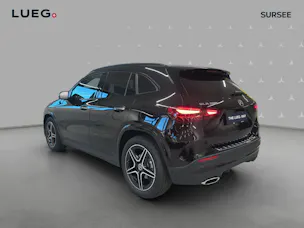 MERCEDES-BENZ GLA 200 Night Star 7G-DCT