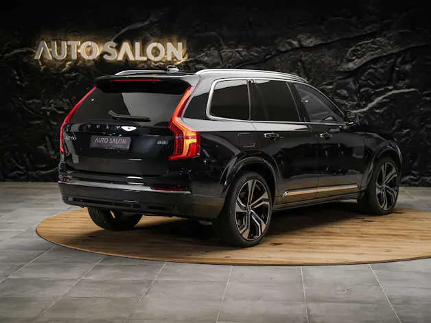 VOLVO XC90 B5 Diesel Mild Hybrid AWD Plus Bright Geartronic *7 Plätzer*Panorama*Sitzbelüftung*Lenkradheizung*360° Kamera*
