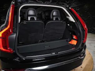 VOLVO XC90 B5 Diesel Mild Hybrid AWD Plus Bright Geartronic *7 Plätzer*Panorama*Sitzbelüftung*Lenkradheizung*360° Kamera*