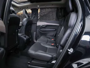 VOLVO XC90 B5 Diesel Mild Hybrid AWD Plus Bright Geartronic *7 Plätzer*Panorama*Sitzbelüftung*Lenkradheizung*360° Kamera*
