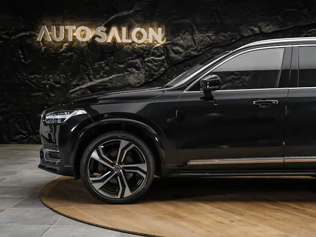 VOLVO XC90 B5 Diesel Mild Hybrid AWD Plus Bright Geartronic *7 Plätzer*Panorama*Sitzbelüftung*Lenkradheizung*360° Kamera*