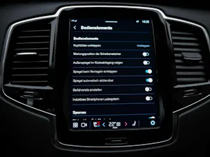 VOLVO XC90 B5 Diesel Mild Hybrid AWD Plus Bright Geartronic *7 Plätzer*Panorama*Sitzbelüftung*Lenkradheizung*360° Kamera*