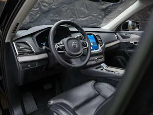 VOLVO XC90 B5 Diesel Mild Hybrid AWD Plus Bright Geartronic *7 Plätzer*Panorama*Sitzbelüftung*Lenkradheizung*360° Kamera*