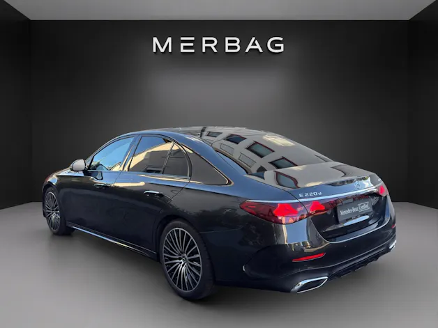 MERCEDES-BENZ E 220 d 4Matic 9G-Tronic